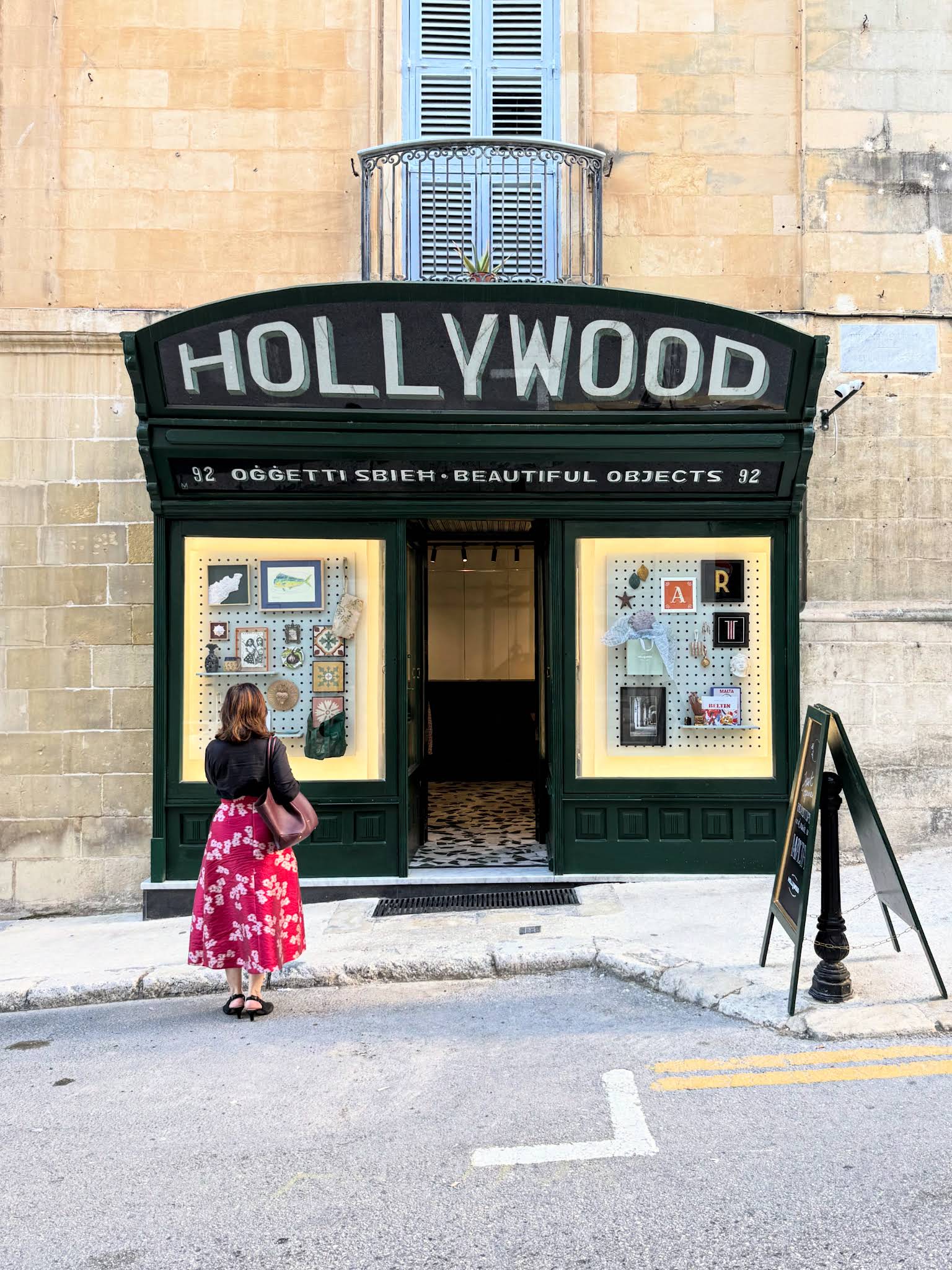 Scent of Senglea - The Snop House