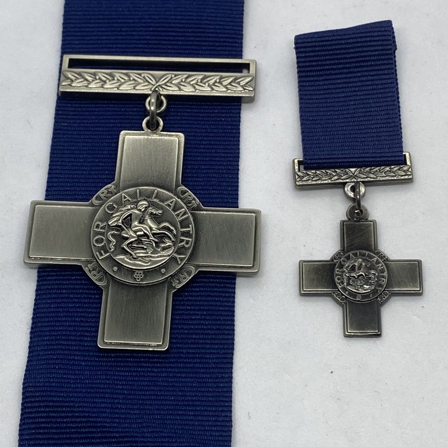 THE GEORGE CROSS IN MALTA: A SYMBOL OF MALTESE COURAGE